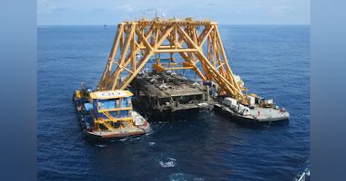 Heavy Lift System SPECIAL REPORT: Heavy-lift system retrieves hurricane-damaged topsides ...