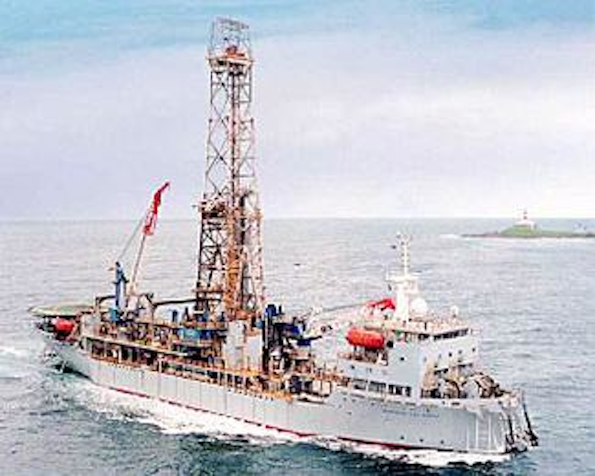 Aluminumalloy riser extends driller's reach into deeper water Oil & Gas Journal