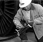 Th 9915j10 Th 9915j10