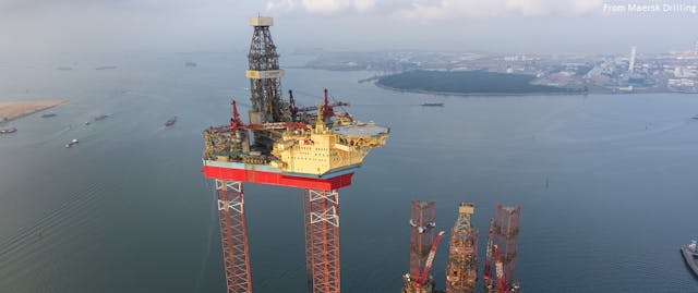 Content Dam Ogj Online Articles 2016 11 Maersk Intrepid Jacked Up