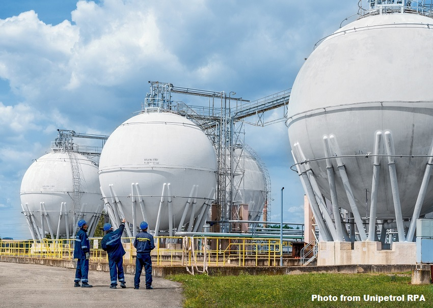 Content Dam Ogj Online Articles 2018 05 180525 Unipetrol Kralupy Final