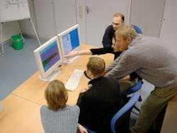 Th Aec Students Using Roxar Th Aec Students Using Roxar