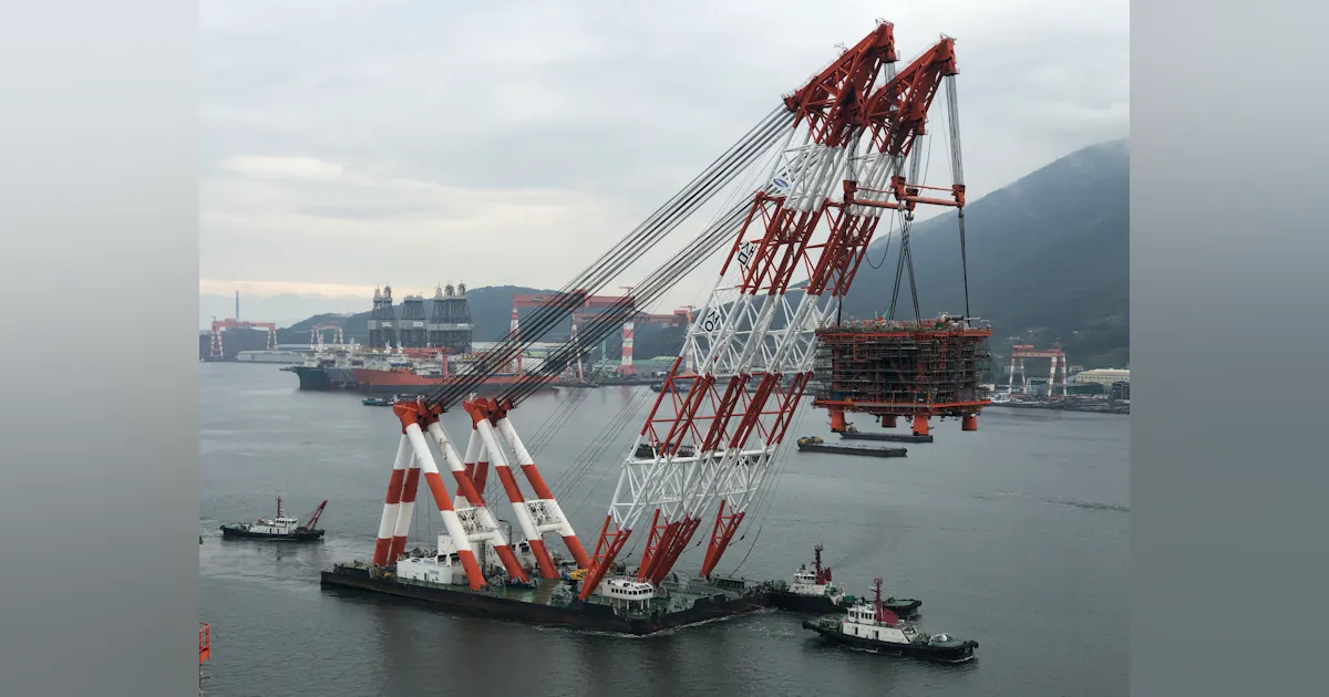Topside Module Lifting Coral-Sul FLNG completes topsides installation | Oil & Gas Journal