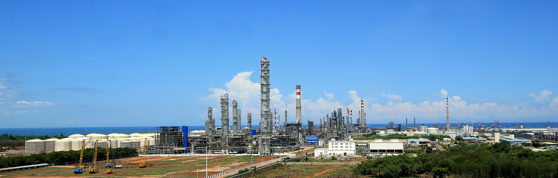 Sinopec Hainan Refining Chemical Co. Ltd.' s Hainan refining complex.