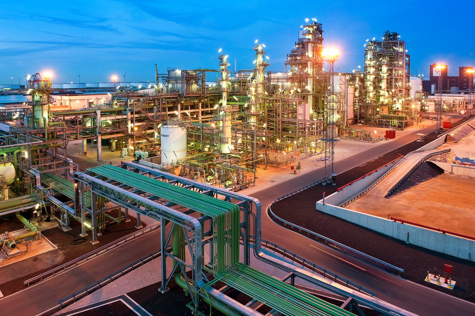 Neste Corp. has selected Rotterdam, the Netherlands, to potentially site a proposed renewables refinery.