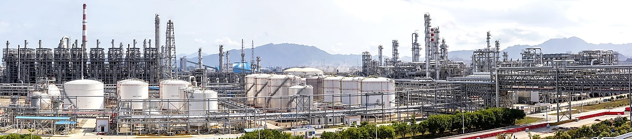 CNOOC & Shell Petrochemicals Co. Ltd.&rsquo;s petrochemical complex in Daya Bay Economic & Technological Development Zone, Huizhou City, Guangdong Province, China.