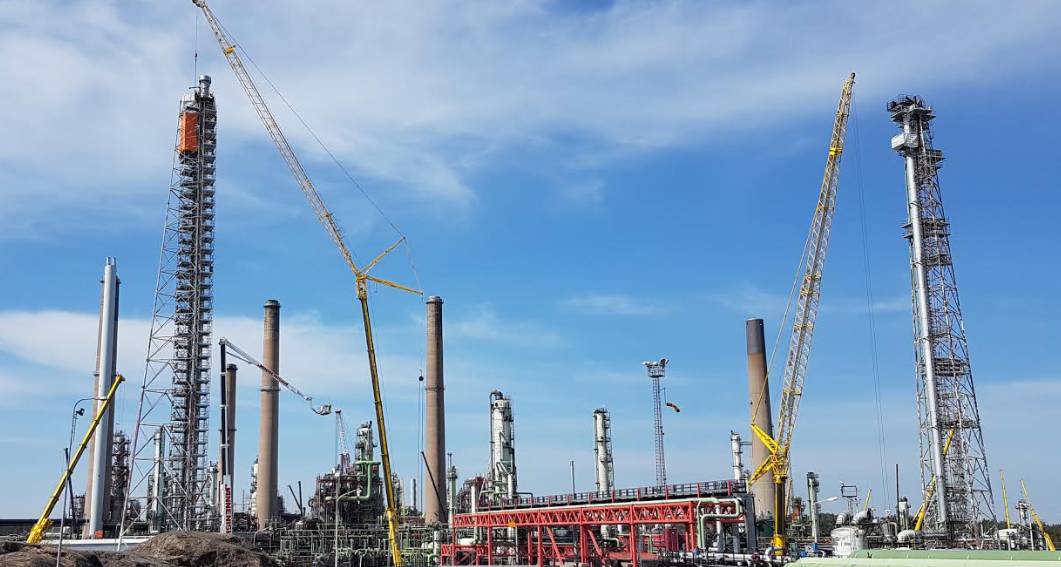 Neste Corp.'s 206,000-b/d refinery in the Kilpilahti industrial area of Porvoo, Finland.