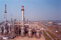 Indian Oil Corp. Ltd.'s 6-million tonne/year Barauni refinery in Begusarai District, Bihar. Indian Oil Corp. Ltd.'s 6-million tonne/year Barauni refinery in Begusarai District, Bihar.