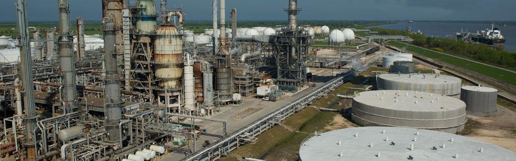 Phillips 66&apos;s 255,000-b/d Alliance refinery on the Mississippi River in Belle Chasse, Plaquemines Parish, La.