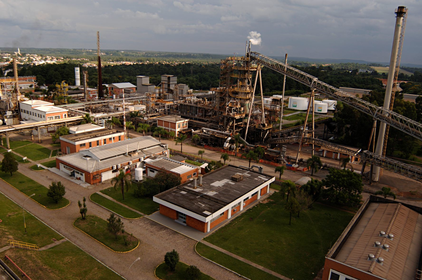 211112 Petr Leo Brasileiro Sa Unidade De Industrializa O Do Xisto Six 2 618ebcf8e9033