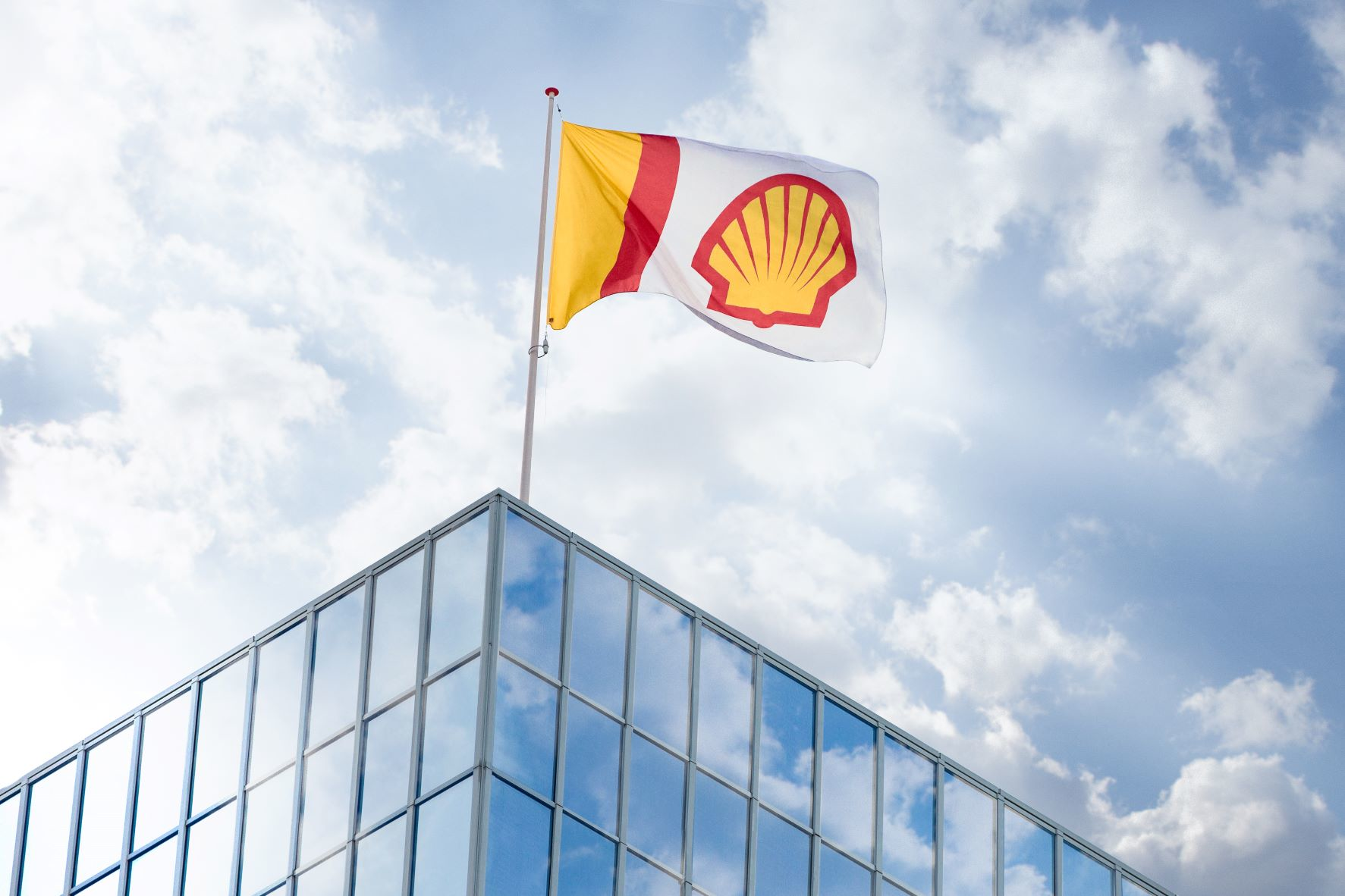 220707 Shell Flag 62c70c4220806