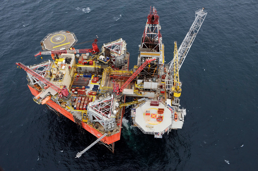 The Well-Safe Protector jack up rig will carry out the plug and abandonment of at least four subsea and 17 platform wells for Neptune Energy.