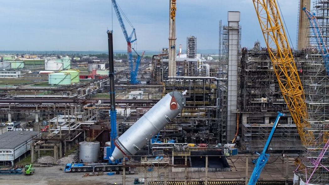 Petrobrazi refinery coke-drum replacement project.