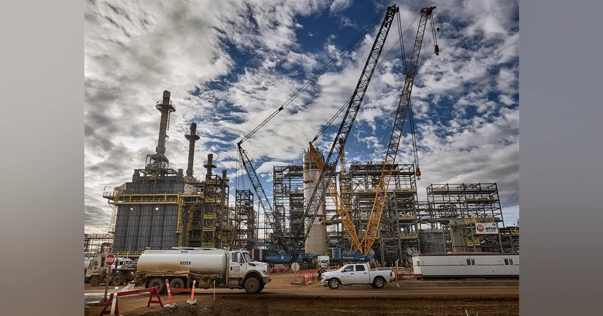 Suncor Energy finalizes deal to acquire Fort Hills oil sands assets ...