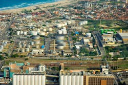 Petrobras is progressing with decarbonization plans at its 10,000-b/d Lubrificantes e Derivados de Petr&oacute;leo do Nordeste (LUBNOR) refinery in Fortaleza, Cear&aacute;, Brazil.