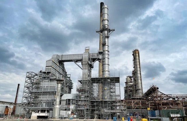 Essar Energy Transition, part of the energy portfolio of Essar, will install Europe’s first 100% hydrogen-fueled power plant at Essar Oil (UK) Ltd.’s 10-million tpy Stanlow integrated refining complex at Ellesmere Port, Cheshire County, England.