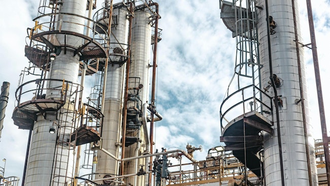 Vertex Refining Alabama LLC’s 75,000-b/d refining and petrochemical complex in Mobile, Ala.