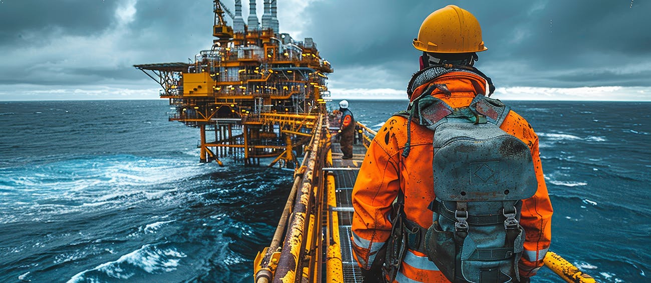 dreamstime_l_327023700