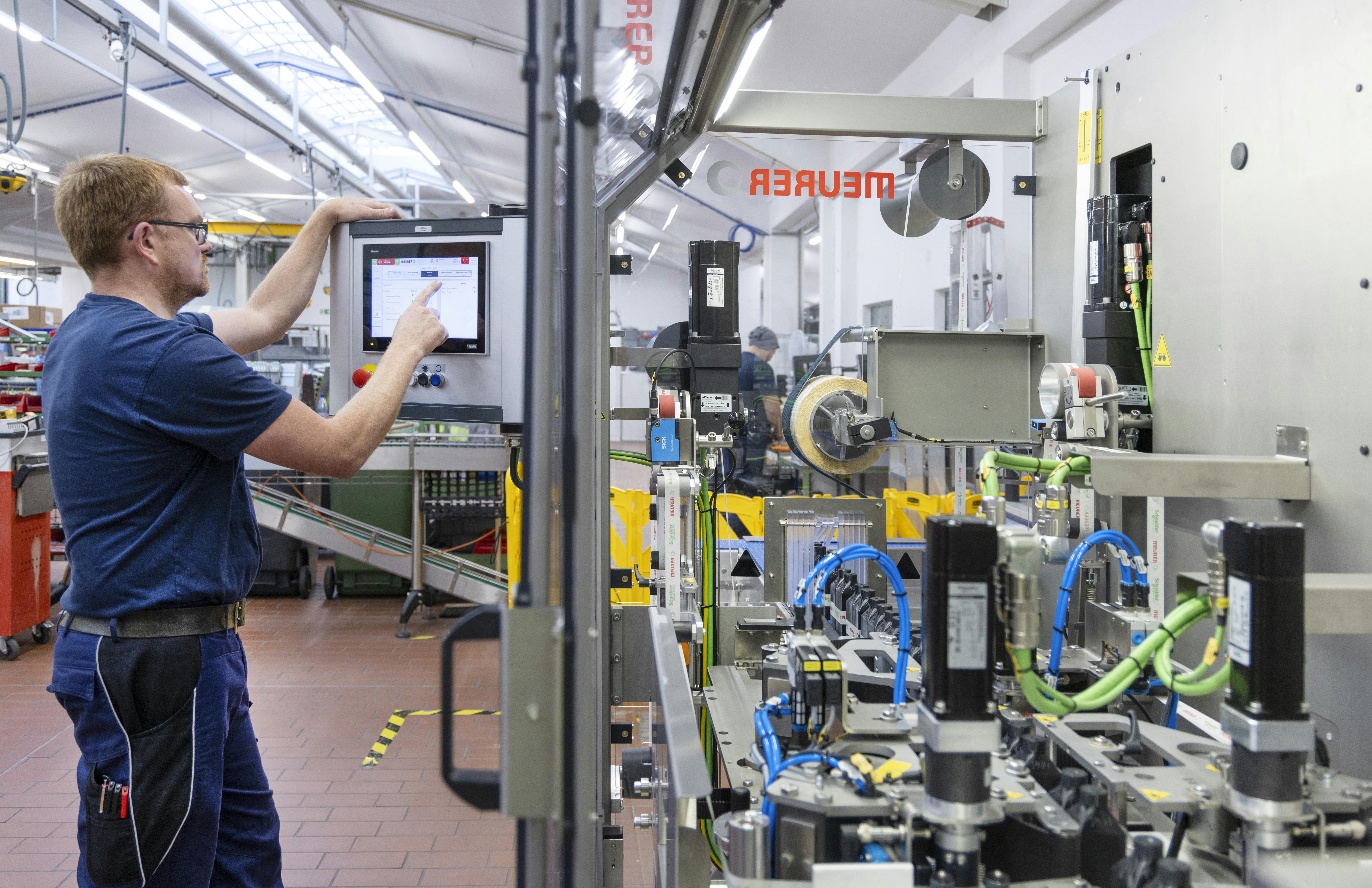 99824383000meurer2309