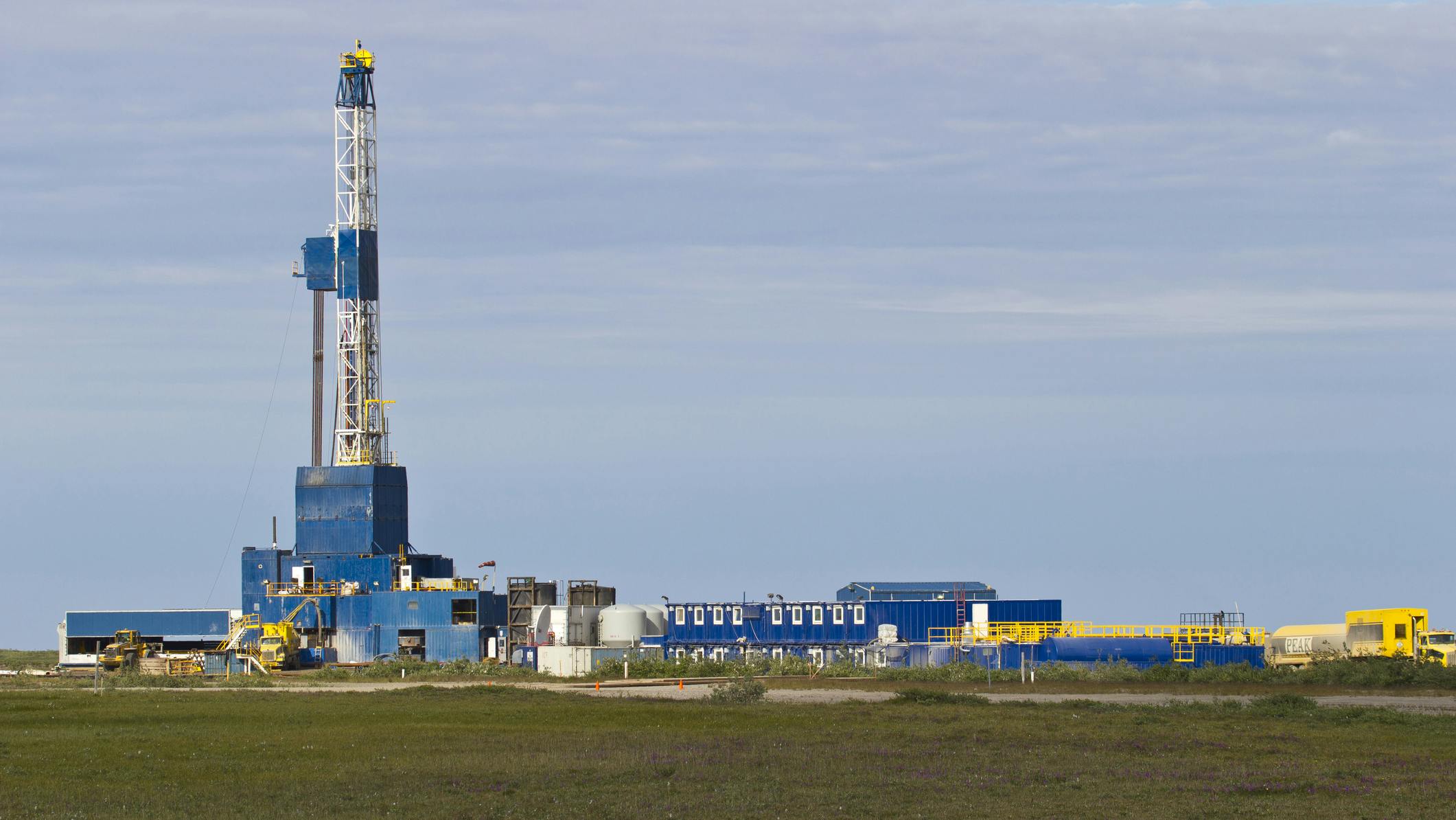 Rig drilling in Alaska