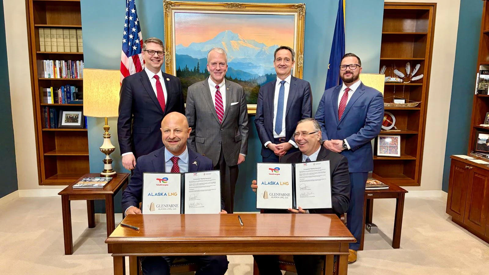Glenfarne, TotalEnergies executives sign LOI on Alaska LNG offtake