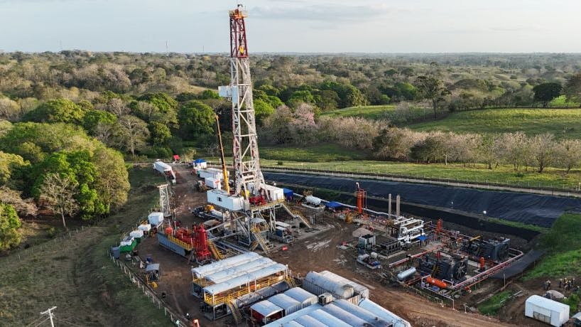 Drilling rig onshore Colombia
