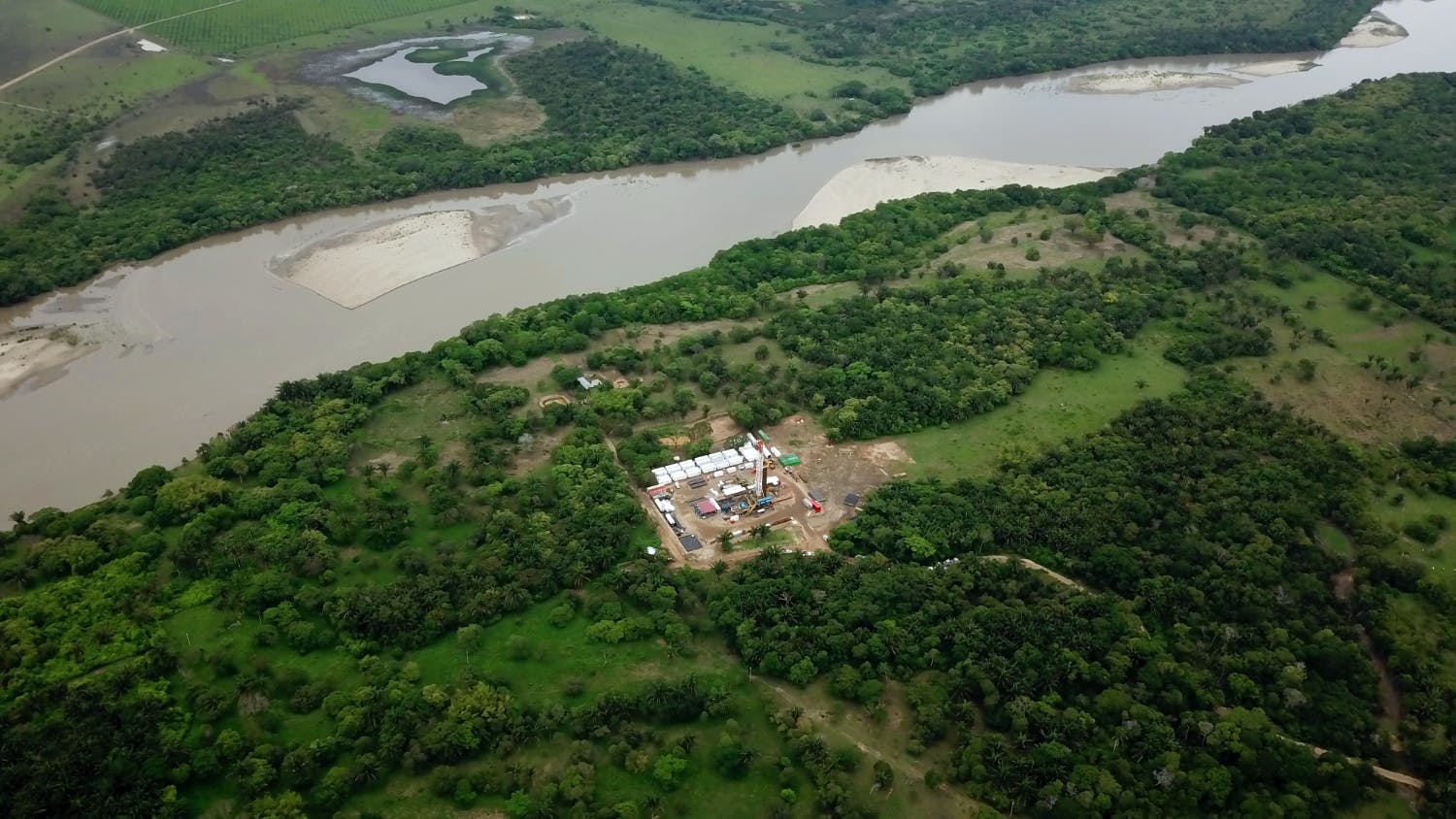 Aerial view of oil and gas drilling operations in Colombia