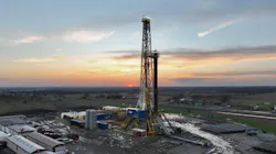 Natural gas rig drilling onshore US
