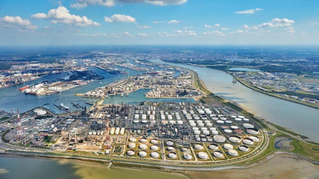 Refinery complex in Belgium.