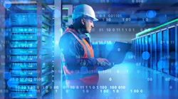 webinar_2__technicianmonitorsserverslaptopdatacent